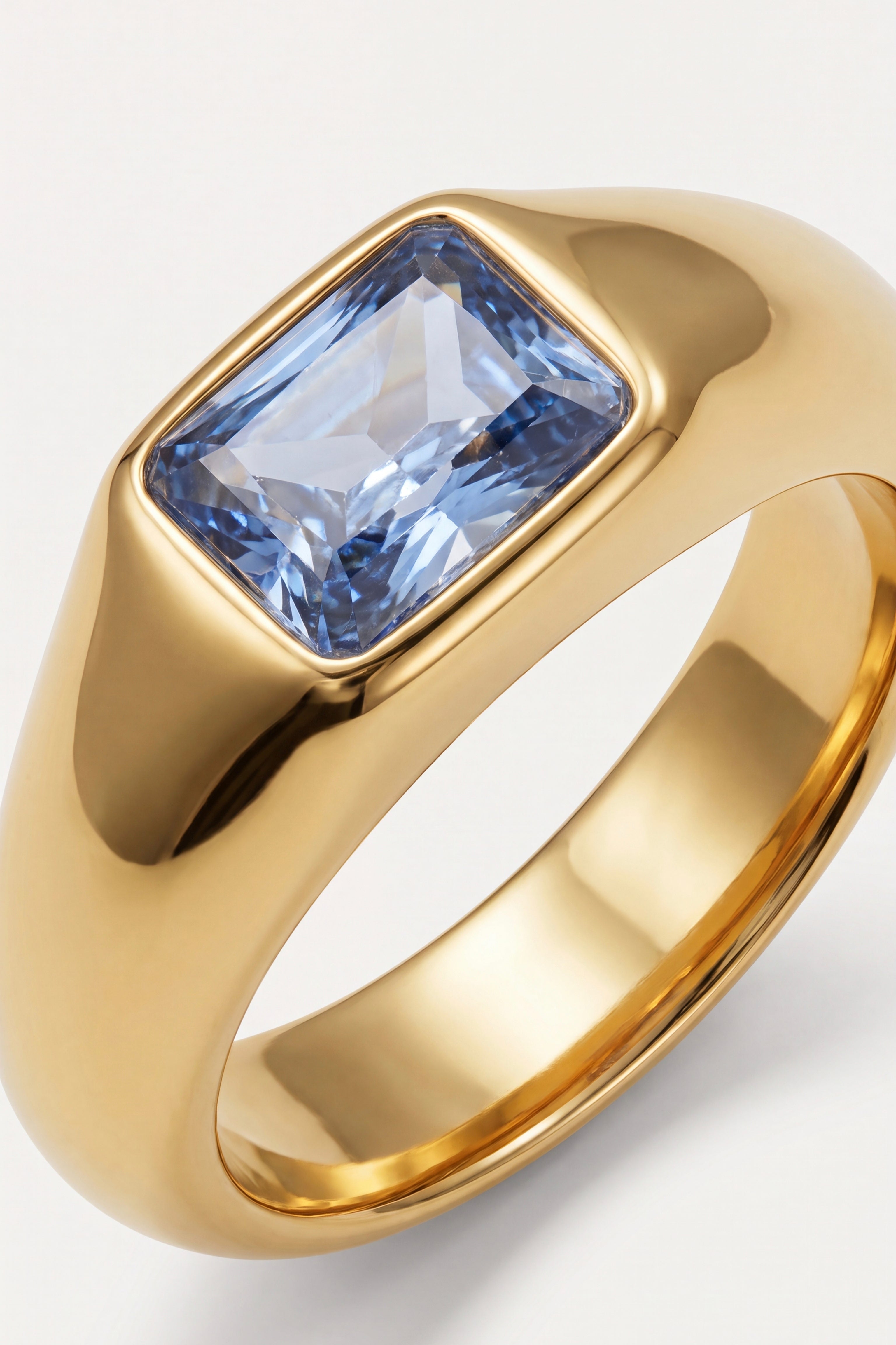 Lucca Ring