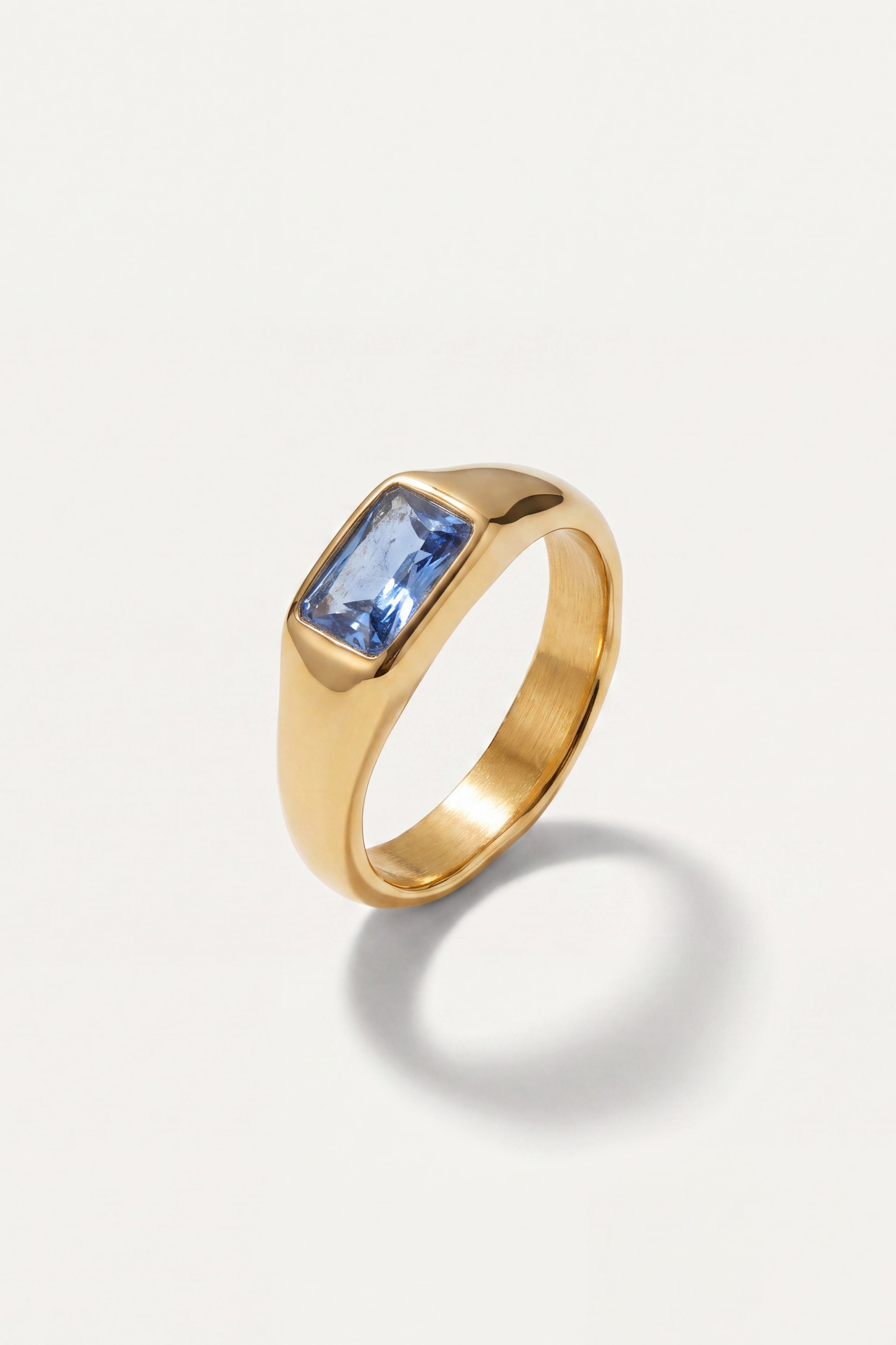 Lucca Ring