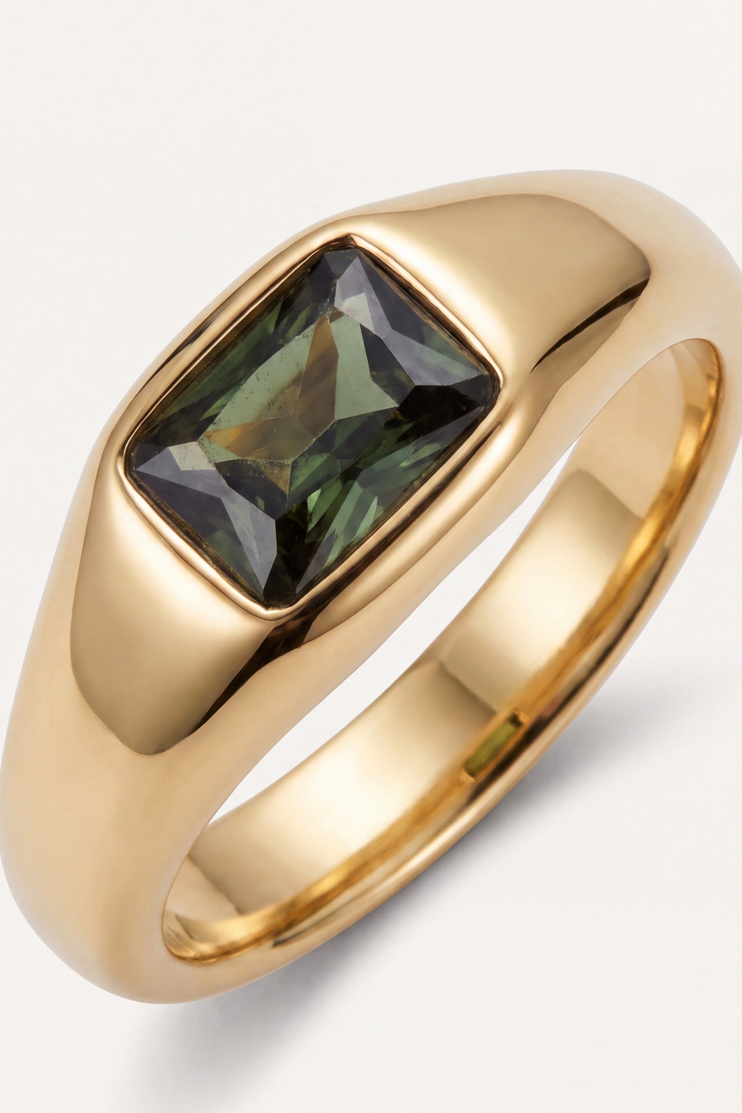 Lucca Ring