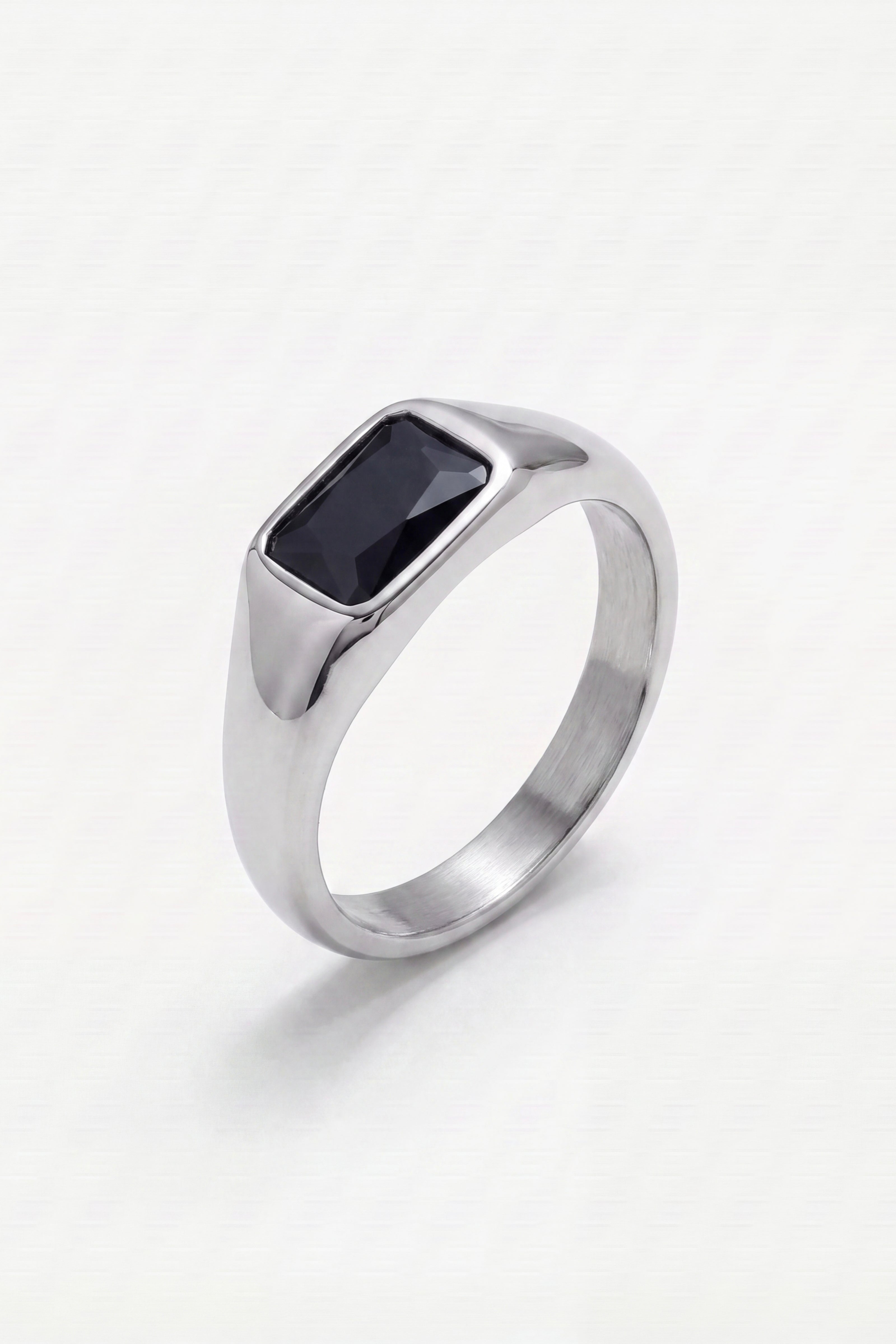 Lucca Ring